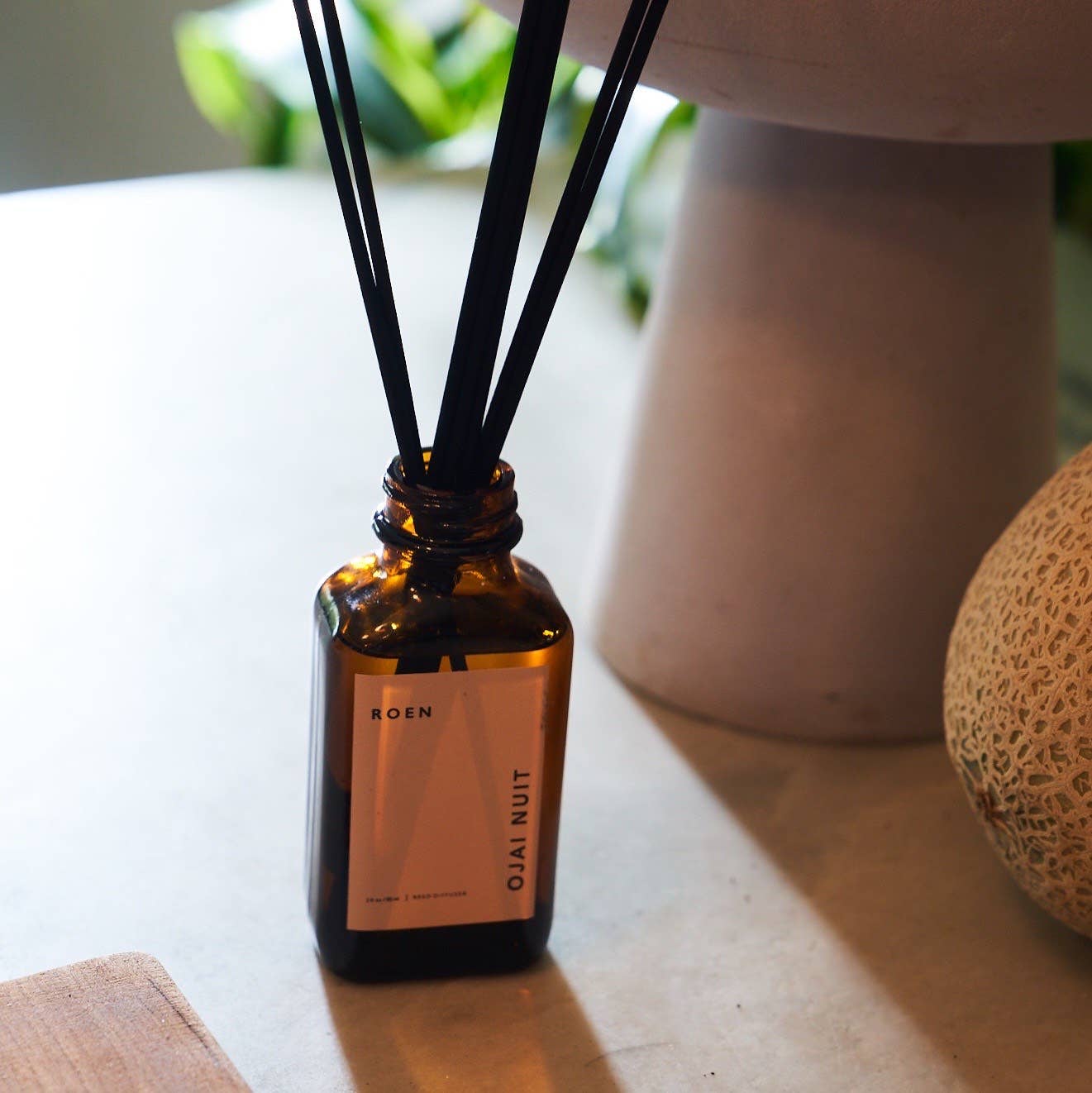 R O E N Ojai Nuit Reed Diffuser